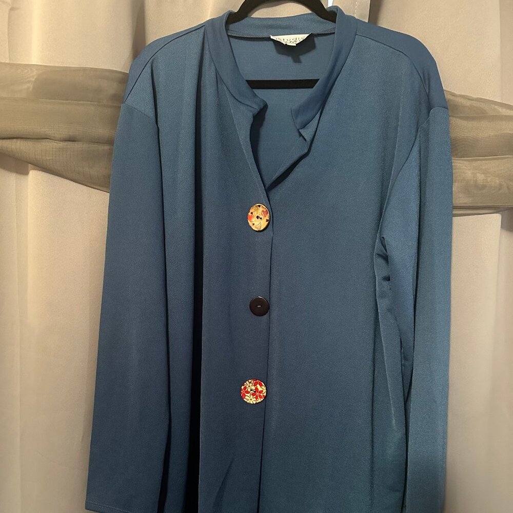Women's light weight Cardigan